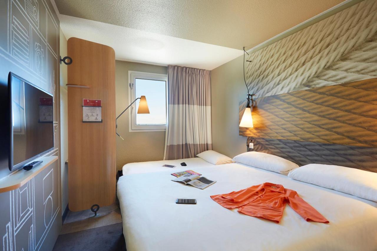 Hotel Ibis Archamps Porte De Geneve Zewnętrze zdjęcie