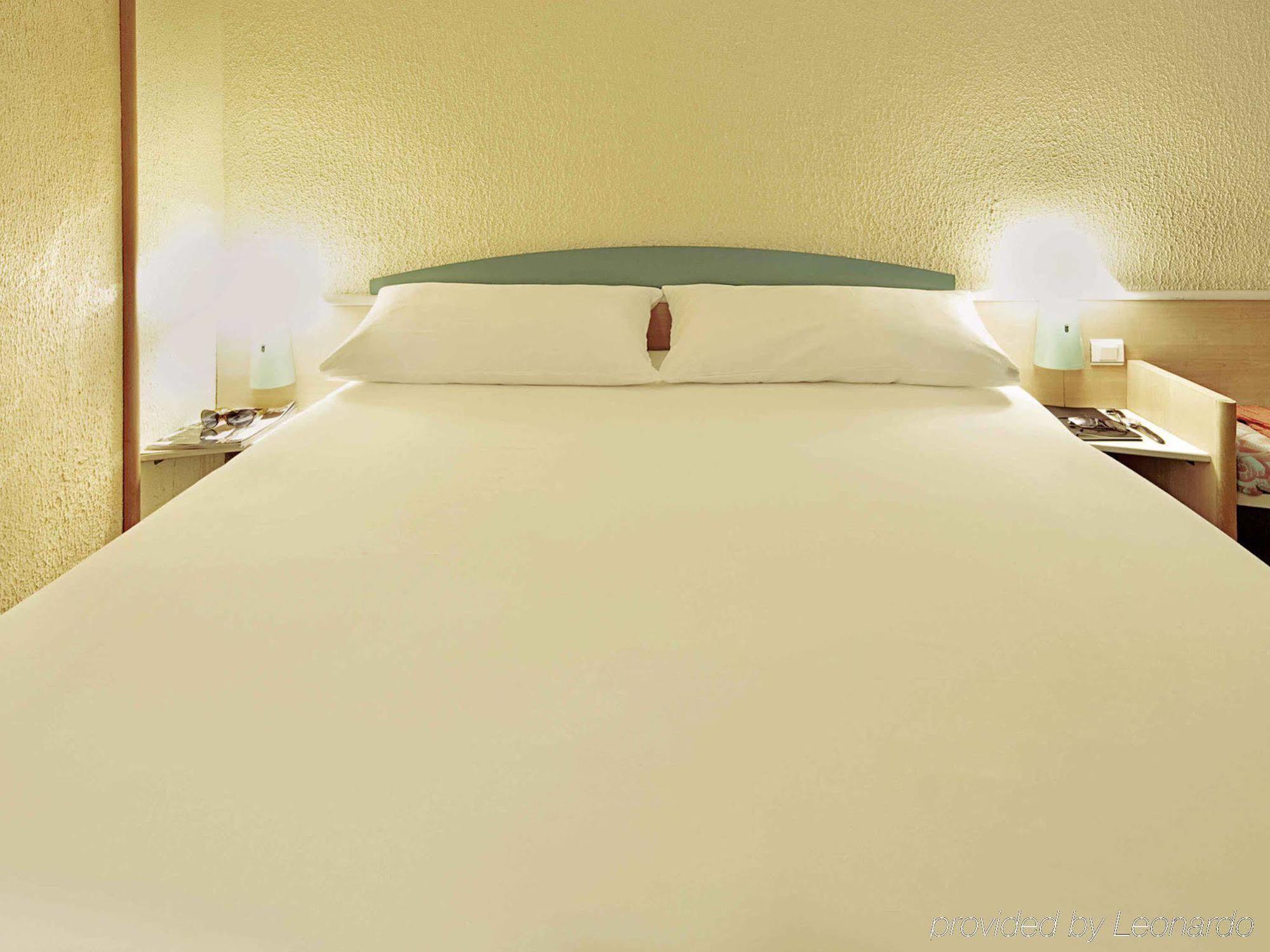 Ibis Archamps Porte De Geneve Zewnętrze zdjęcie