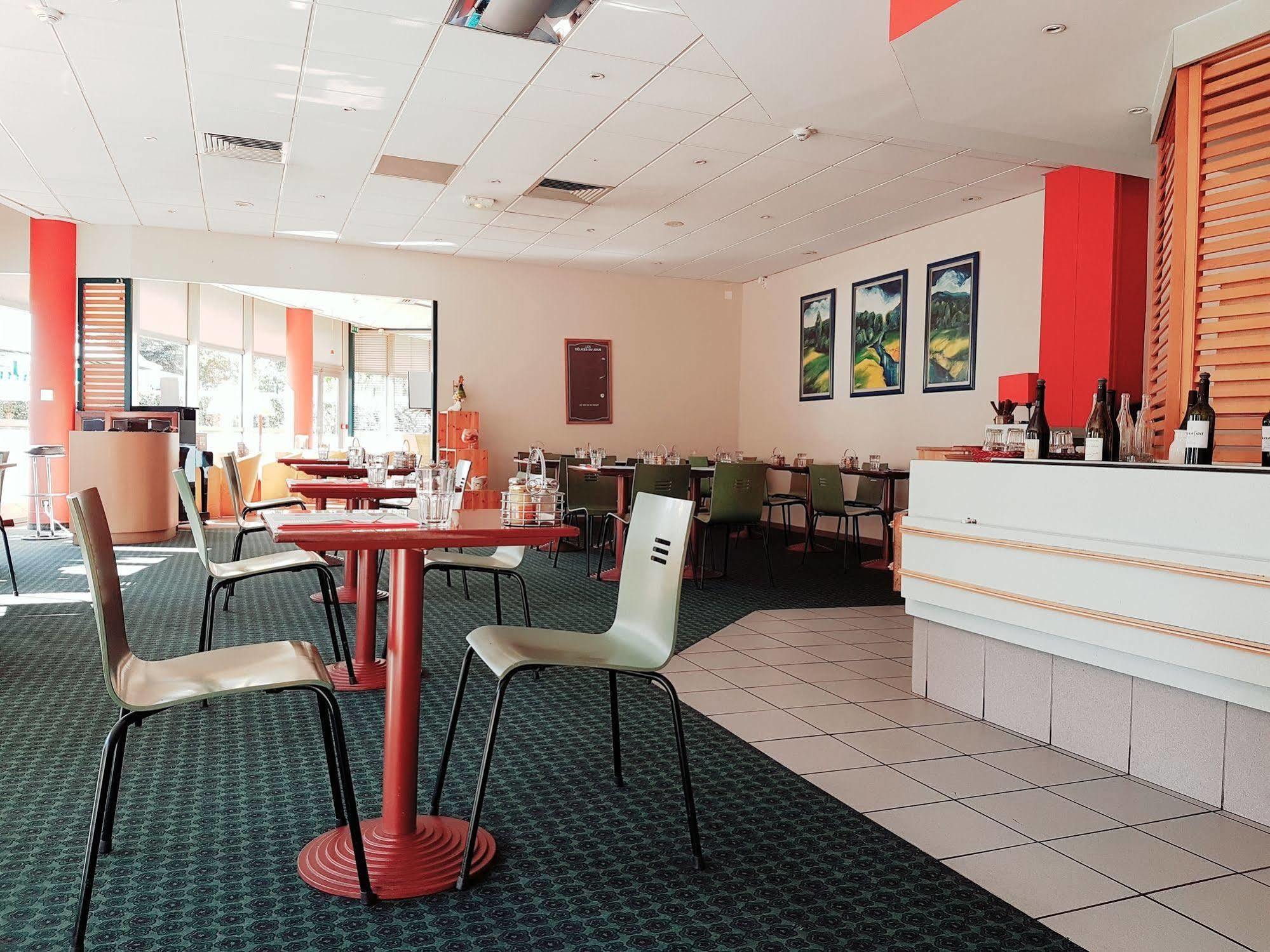 Ibis Archamps Porte De Geneve Zewnętrze zdjęcie
